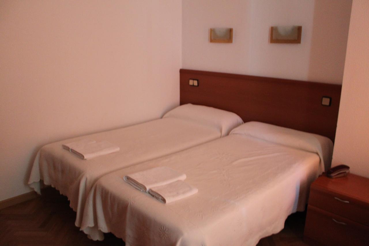 Hostal Jerez Madrid Dış mekan fotoğraf