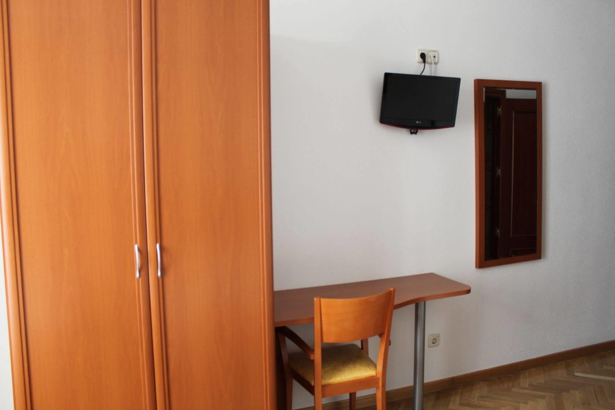 Hostal Jerez Madrid Dış mekan fotoğraf