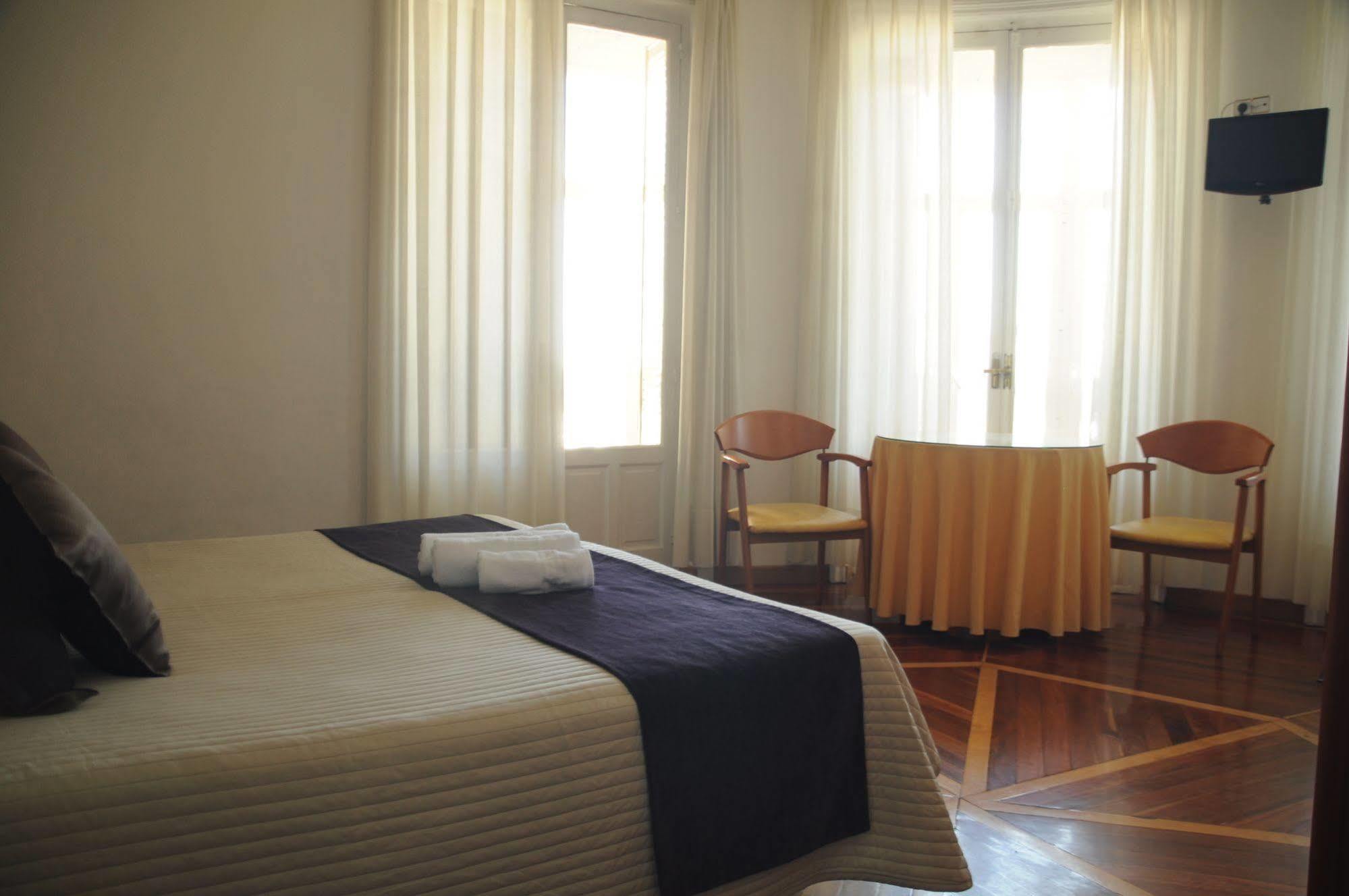 Hostal Jerez Madrid Dış mekan fotoğraf
